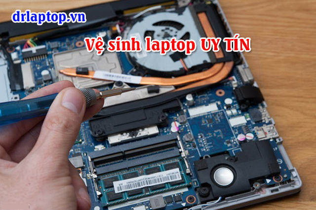 Vệ sinh laptop uy tín ở đường 32 quận 10 - 1